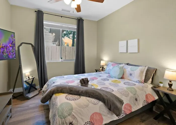 Сasa de vacaciones Modern Midtown Close To Downtown *