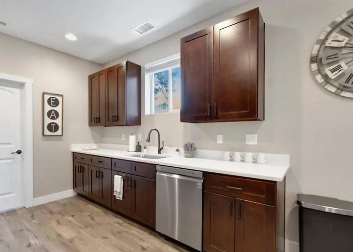 Сasa de vacaciones Modern Midtown Close To Downtown *